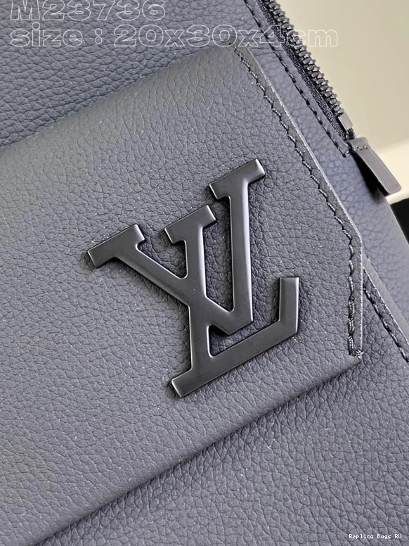 Affordable VUITTON LOUIS Slingbag Pilot 0717
